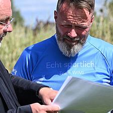 MINISTER BESØGER DANEVIRKE
Slesvig-Holstens erhvervsminister, Claus Ruhe Madsen, besøgte tirsdag&hellip;