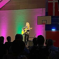 ”EN GLANT AUDEN” MED RIKKE THOMSEN I HARRESLEV, det ønskede formanden for distriktet Kirsten&hellip;