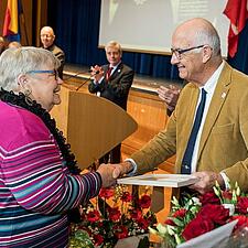 INGRID MUNNECKE FÅR SYDSLESVIGPRISEN

”Sydslesvigprisen 2019” går til Ingrid Munnecke fra Bøglund i&hellip;