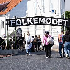FOLKEMØDET FORTSÆTTER
Det har været en spændende åbningsdag på Folkemødet, og i dag er der mindst&hellip;