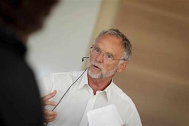 Kendt journalist holder foredag