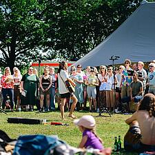 GÅRDEN FESTIVAL 2025
GÅRDEN Festival vender tilbage til Tydal Gård den 23.-24. maj 2025. For fjerde&hellip;