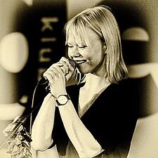 KONCERT med LINE BØGH 
Torsdag den 11. maj kl. 20:30 - Orpheus Theater, Flensborg

Line Bøgh er en&hellip;