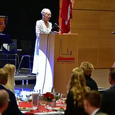 ... OG SLUTTEDE MED EN GALLAFEST

Her til aften har det danske mindretal inviteret til en stor&hellip;