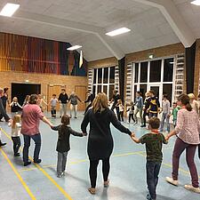 FAMILIESPROGKURSUS EFTERÅR
Selv om alle er trætte efter en lang dag med dansk kursus og workshop&hellip;