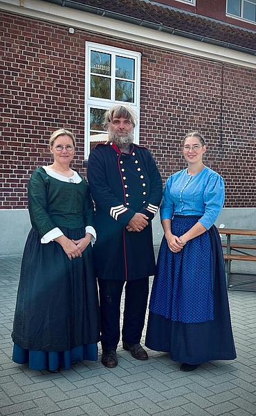 “Let som en fjer” - Fra historie til eventyr.