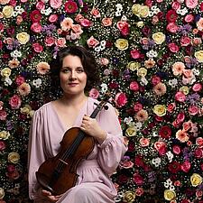 Symfoniorkester spiller Dvorák, Mozart og Glinka i Nibøl

Sønderjyllands Symfoniorkester spiller den&hellip;