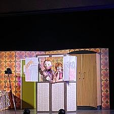 Lige nu på Slesvighus… Teater “Thalias Tjenere” med stykket “Mosters monster”.