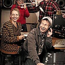 VERDENS LYKKELIGSTE FOLK
Lørdag den 1. marts, kl. 20 - Stadttheater, Flensborg
 
På&hellip;