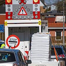 HVEM KOMMER IND I DANMARK?

Politiet i Danmark oplyser, at danske statsborgere altid kan indrejse i&hellip;
