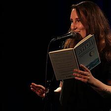 UNGE POETRYSLAMMERE PÅ FLENSBORGHUS
Torsdag den 30. september er der Poetry Slam på Flensborghus.&hellip;