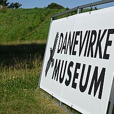 DANEVIRKE FÅR NYT MUSEUM 
Danmarkshistoriens største fortidsminde får nye rammer, der er Danevirkes&hellip;