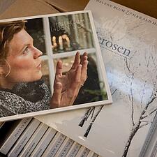 JULENS BEDSTE MUSIK MOD JULENS BEDSTE OPSKRIFTER
Vi giver cd’er med fremragende jule-musik fra&hellip;