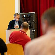 ARBEJDET TAGES OP
Torsdag aften holdt SSF bygeneralforsamling i Flensborg. Mødet blev holdt fysisk&hellip;