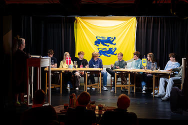 ”Fuck de unge - vi dør uden dem”