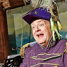Den Ny Opera & Figaros
Piraterne fra Penzance - svinger træbenet og går planken ud

Lørdag den 13.&hellip;