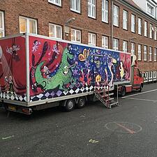 Teater Vestvolden er på turne i Sydslesvig med forestillingen " Chappers rumrejse ". En sjov,&hellip;