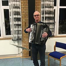 FAMILIESPROGKURSUS-DAGEN SLUTTES AF MED DANS. 
Tak til de Sydslesvigske Folkedansere for&hellip;