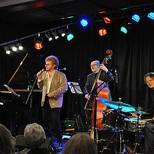 JAZZ PÅ FLENSBORGHUS
Jens Jefsen Trio feat. Allan Mortensen
Mandag den 27. april kl. 20 -&hellip;