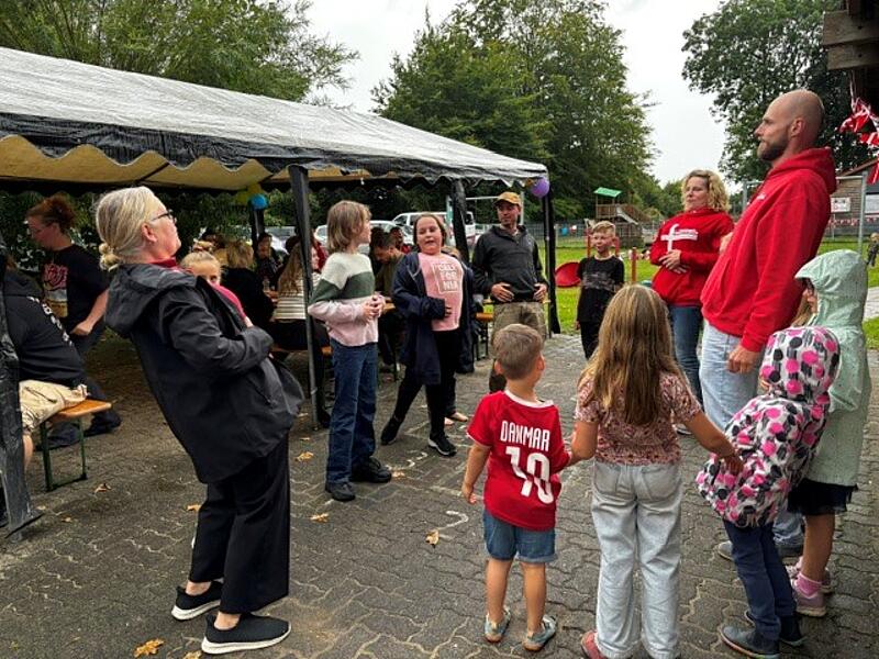 Broget vejrprognose kunne ikke stoppe festen.